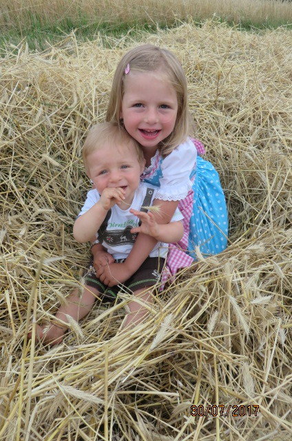 Stolze Schwester eines unglaublichen Bruders!