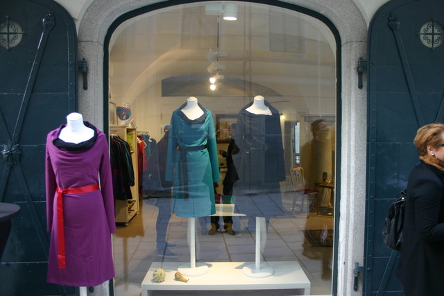 Seit zehn Jahren setzt die "Göttin des Glück" auf bio-faire Mode. Seit 2013 gibt es den Shop in der Linzer Herrenstraße. | Foto: Göttin des Glücks