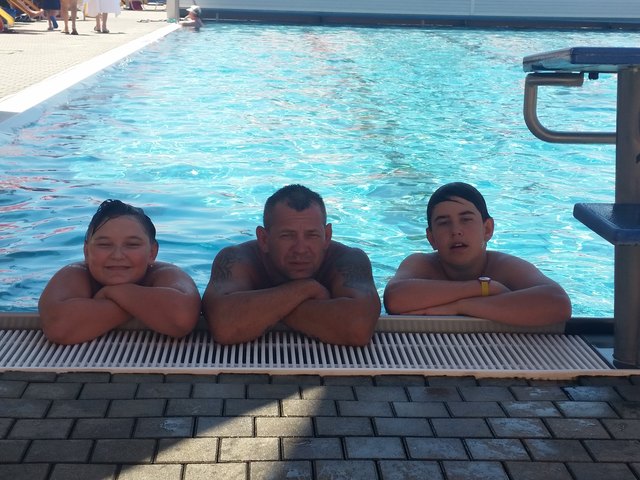 Die 3 Swimmingpool Boys!!!!!