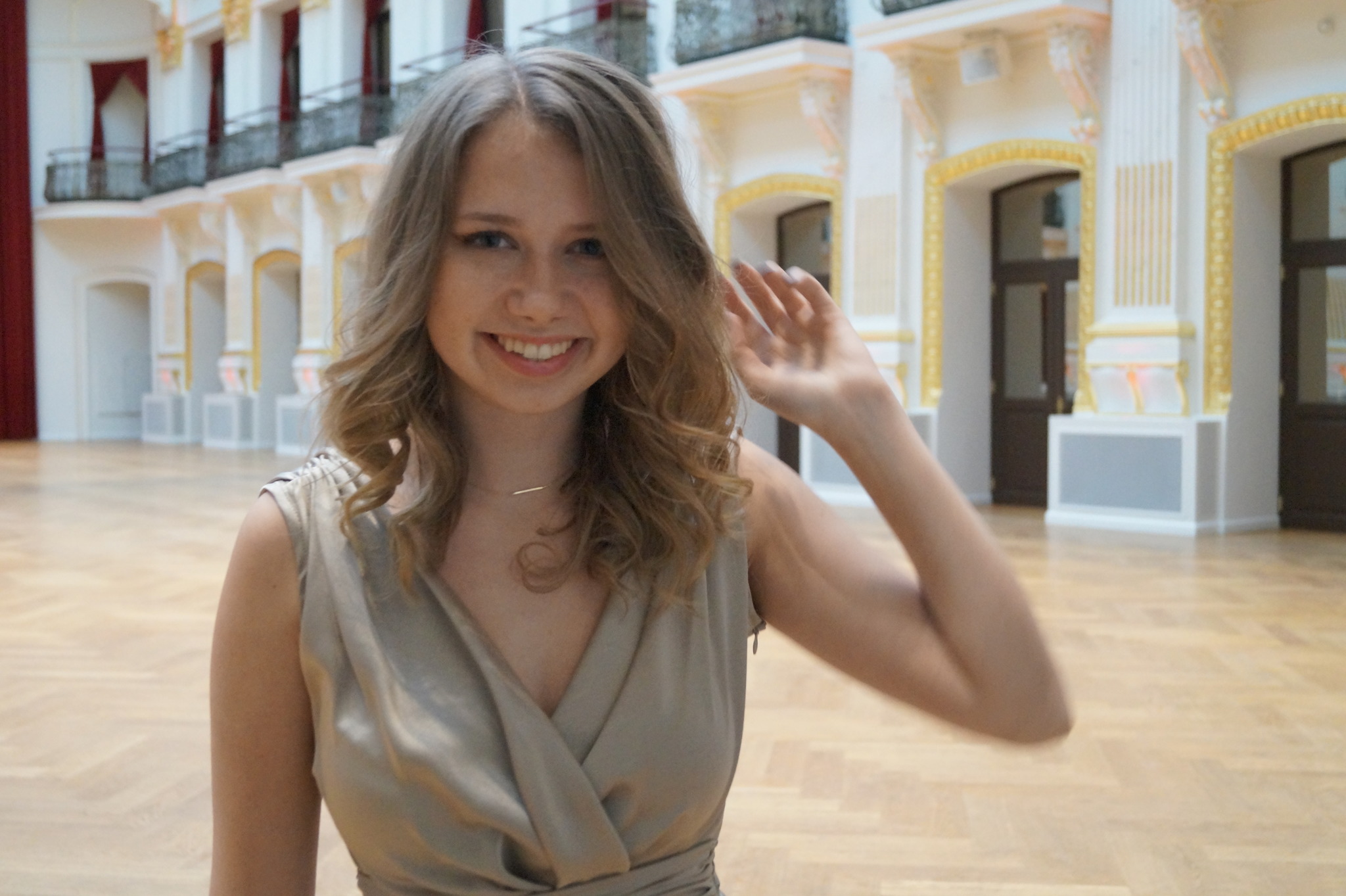 Laura Kamhuber Dreht Ihr Neuestes Video In Den Sofiensalen Gmund laura kamhuber dreht ihr neuestes video