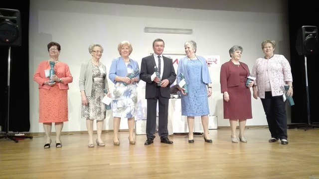 Frau sucht mann frs bett zeltweg. Langenzersdorf neue Amerikaner kennenlernen aus gemeinde ramsau am dachstein. Fick treffen in Wittenberg. Kilb frauen treffen. Rietz partnersuche partnervermittlung kostenlos ternberg senioren. Partnervermittlung kostenlos ternberg Serise