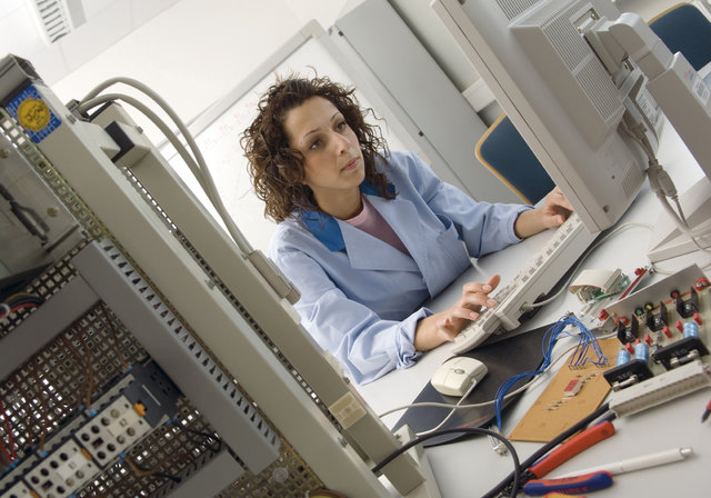 IT in Kombination mit Medizin macht die Technik für Frauen attraktiver. | Foto: MEV