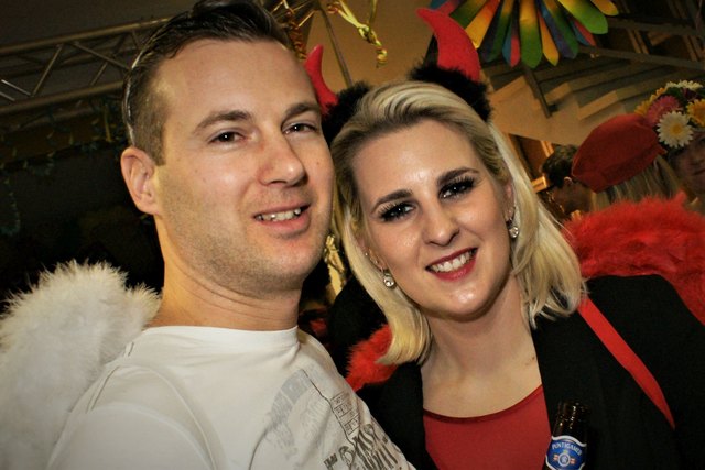 Engel und Teufel: Ulrich Baumgartner und Gattin Nina