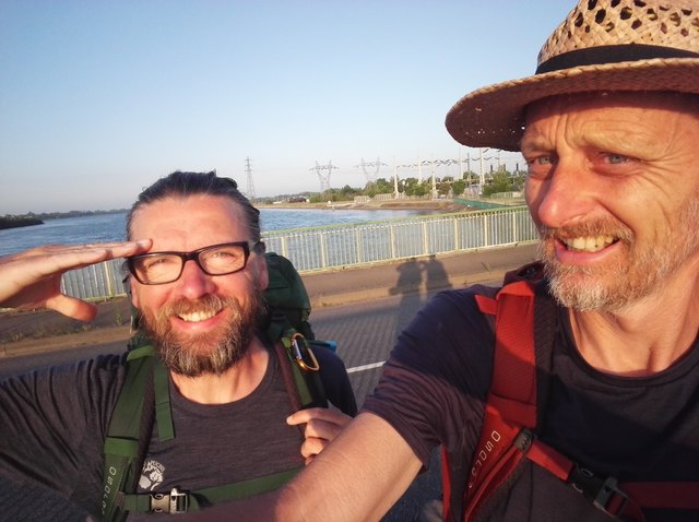 Eamonn Donnelly (li) und Sepp Tieber-Kessler machten sich zu Fuß von Kainbach und Hitzendorf auf den Weg nach Irland. | Foto: KK