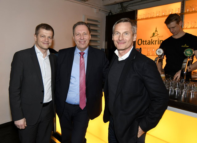 Brauerei-Vorstandsvorsitzender Matthias Ortner, Bezirksvorsteher Franz Prokop und der Ottakringer-Konzernchef ab Juli, Alfred Hudler (v.l.)