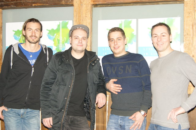 Andreas Schlintl und Peter Fritz vom Tonstudio66 organisierten bereits seit einem Jahr mit den Betreiber des Laurenzi Bräu Thomas Hadolt und Mario Reiter die Veranstaltungsserie "Live is Life". | Foto: Laurenzi Bräu