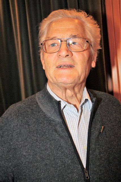 Heinrich Liepold wurde für seine Verdienste um das Wohl der Bienen mit der Weippl-Medaille in Bronze ausgezeichnet. Der Imker leitet den Bienenzuchtverein Hitzendorf, der 1937 u.a. von seinem Vater gegründet wurde.  Treffpunkt der rund 30 Mitglieder ist jeden ersten Sonntag im Monat beim Hitzendorfer Kirchenwirt.