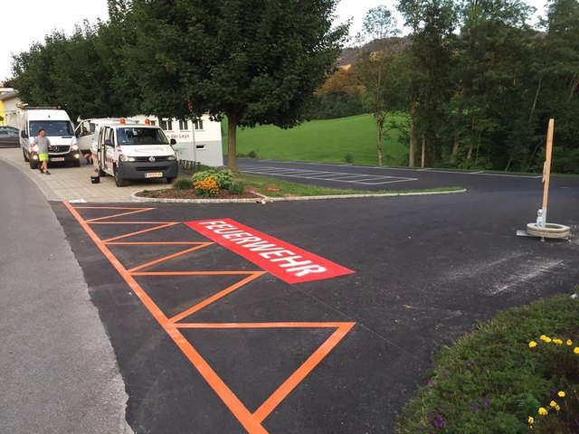 Bei IES GmbH & Co KG kümmert man sich um Bodenmarkierungen. | Foto: privat