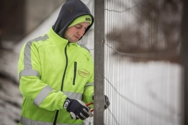 Die Mitarbeiter der Firma Franz Esletzbichler e.U. mit Sitz in Lunz am See sind rund um die Uhr für die Verkehrssicherheit im Einsatz. | Foto: privat