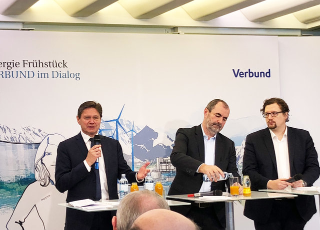 Energiestrategie im Dialog: v.l.n.r. Wolfgang Anzengruber, Josef Plank und Maximilian Irlbeck von Zentrum Digitalisierung.Bayern
