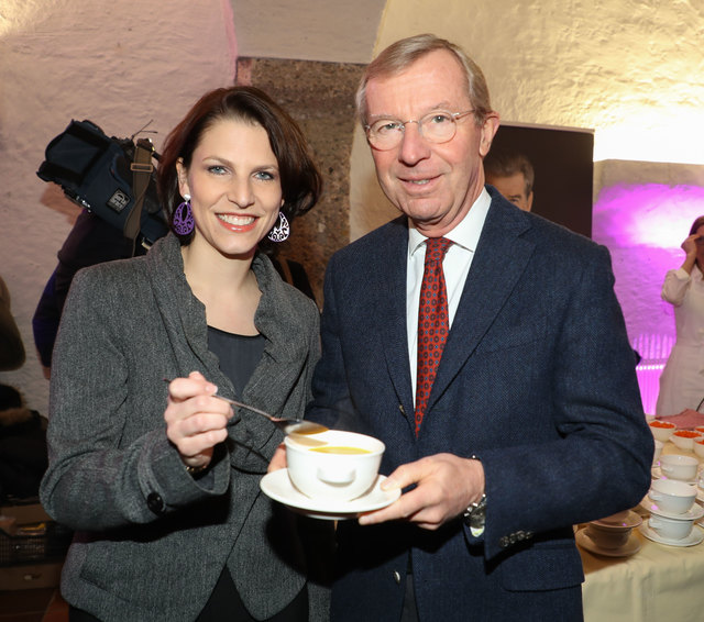 Staatssekretärin Karoline Edtstadler und Landeshauptmann Wilfried Haslauer | Foto: Franz Neumayr