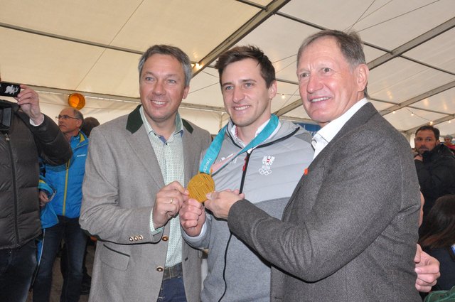 Olympiasieger unter sich: Fritz Strobl, Matthias Mayer, Franz Klammer | Foto: woche/aw (alle)