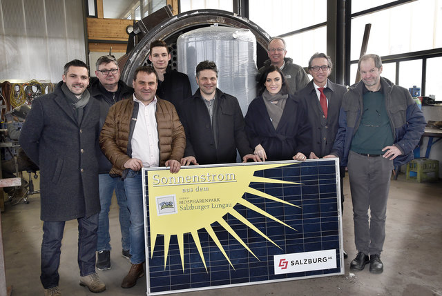 Die Projektpartner stellten Bundesministerin Elisabeth Köstinger bei ihrem Lungau-Besuch am 22. Februar das Projekt „Lungauer Sonnenstromspeicher“ vor.