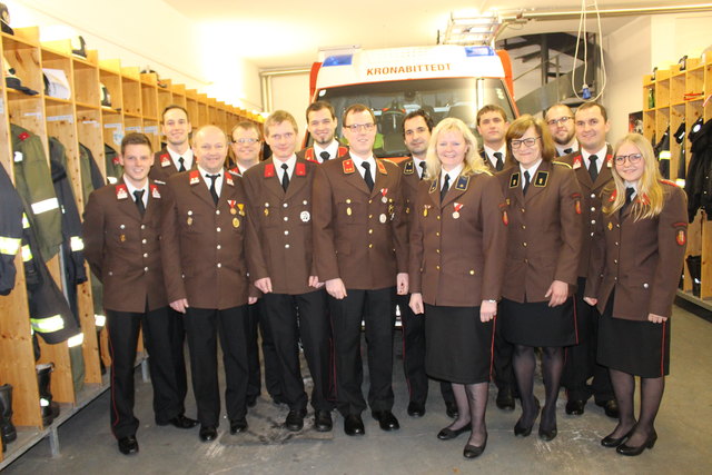 Erweitertes Kommando mit Bürgermeisterin Gertraud Deim.