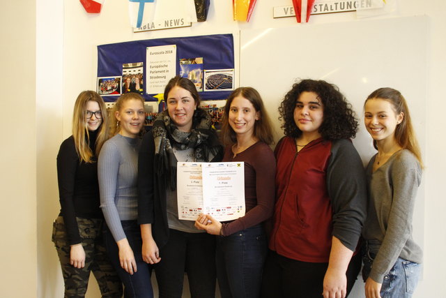 Die mutigen Teilnehmerinnen (von links nach rechts): Ebster Nina, Schönthaler Johanna, Bernsteiner Anna, Eder Eva-Maria, Khezami Amina, Vorreiter Anja (nicht im Bild: Daniela Schobersteiner)