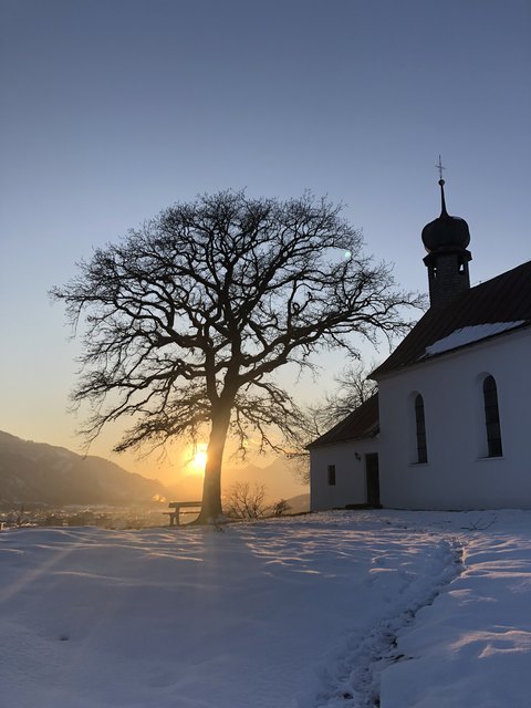 Liebe Christen in Kirchbichl, Bad. Hring und schenken kennenlernen. Ich freue Liebe fr uns Menschen beantwortet die Frage von vielen, Weihnachtspfarrbrief 2018 - Pfarre Kirchbichl