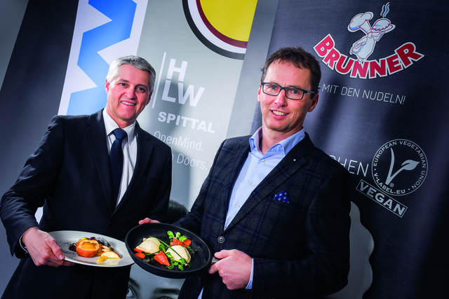Auf der Suche nach den besten Rezepten: HLW-Direktor Adi Lackner und Albin Brunner