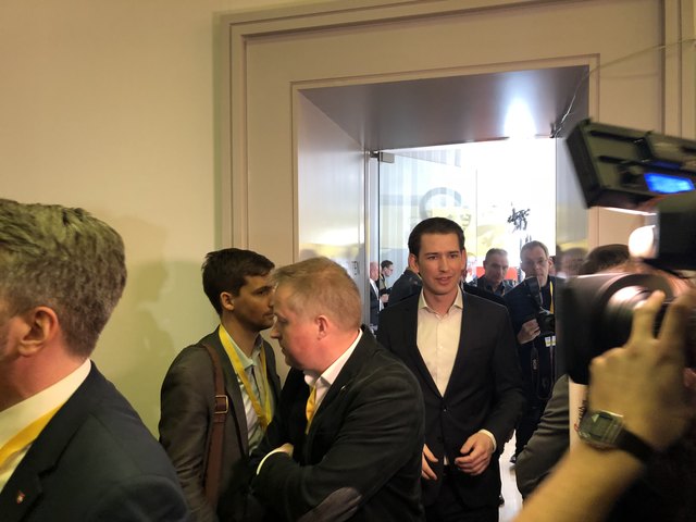 Sebastian Kurz ist eingetroffen | Foto: Polzer