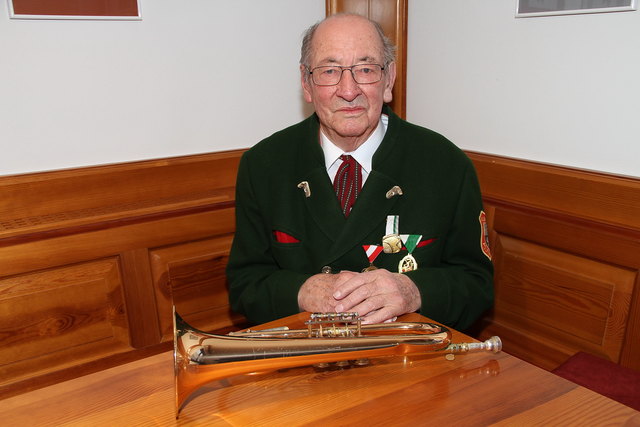 Dem goldenen Flügelhorn hat Karl Weiß unzähige Melodien entlockt.