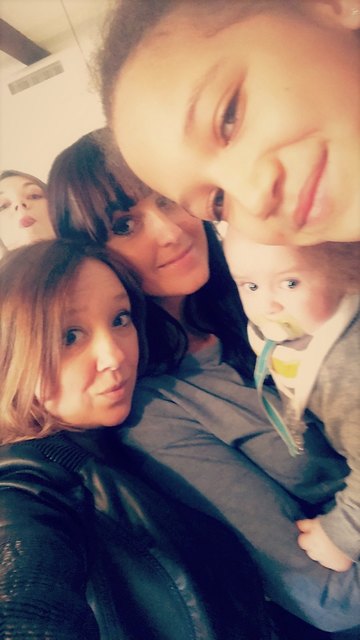 Nino und seine Mädels