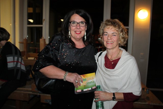 Doris Grit Schwarz und Anka Jernej (von links)