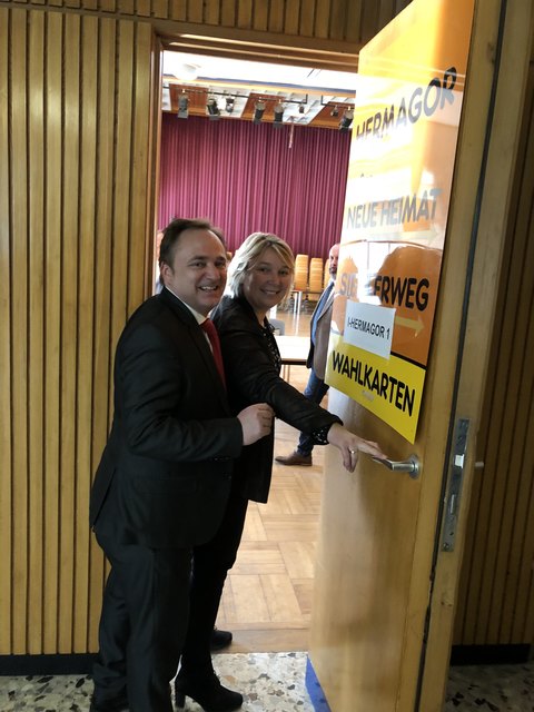 Hermagors Bgm. Siegfried Ronacher mit Stadträtin Christina Ball | Foto: Lexe