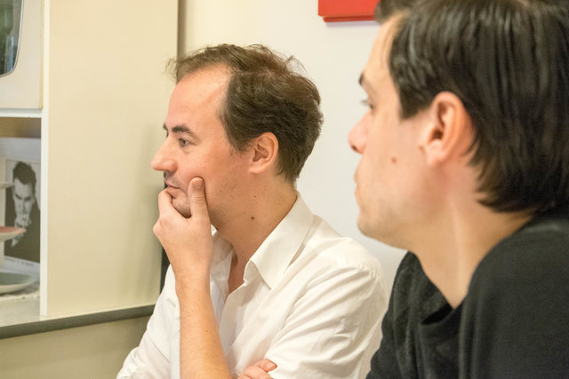 Franz Adrian Wenzl und Klaus Mitter (v.l.) von Kreisky im Interview mit der bz-Wiener Bezirkszeitung. | Foto: Arnold Burghardt