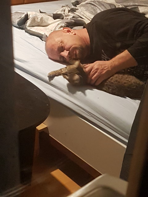 Mein Papa mit seinem liebling Flecki ♡