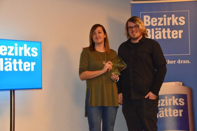 Melk: "Sportlerin des Jahres" Sarah Gutlederer und Redaktionsleiter Daniel Butter | Foto: BB/Hairer