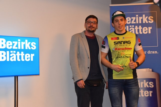 Scheibbs: Redaktionsleiter Roland und "Sportstar von morgen" Matthias Buchinger | Foto: BB/Hairer