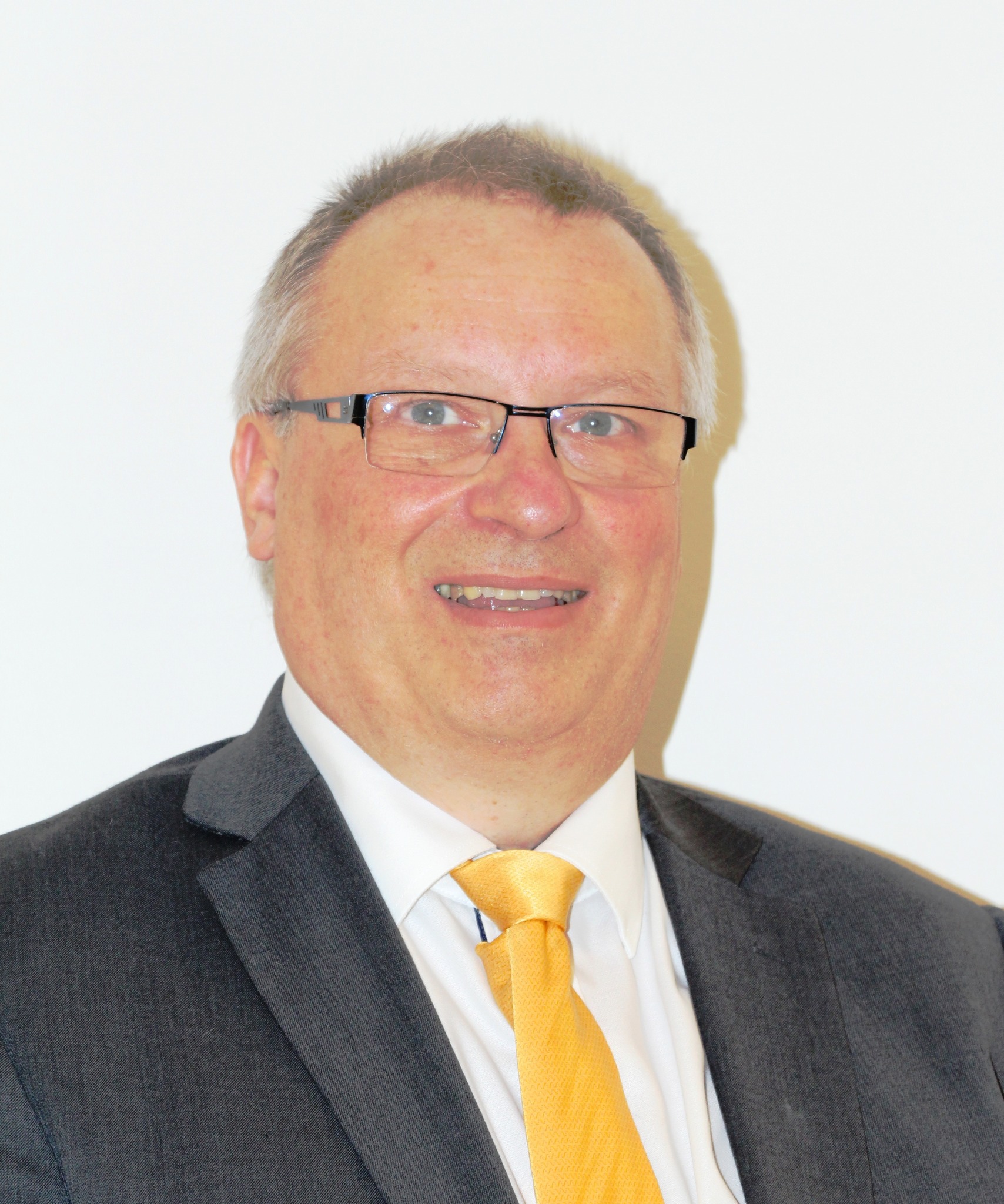 Neuer Chef Der An sthesie Und Intensivmedizin Neunkirchen