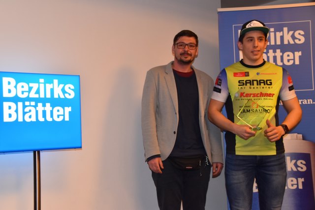 Scheibbs: Redaktionsleiter Roland und "Sportstar von morgen" Matthias Buchinger | Foto: BB/Hairer