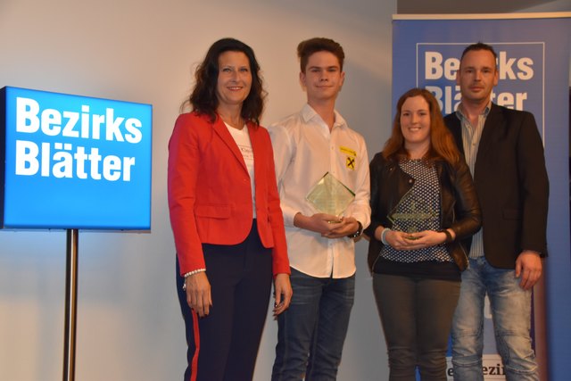 Tulln: Karin Zeiler, Redaktionskoordination Zentralraum, "Sportler des Jahres" Savo Kovacevic, "Sportlerin des Jahres" Sabrina Lederle und Joachim Pricken, Geschäftsstellenleiter Tulln/Klosterneuburg | Foto: BB/Hairer
