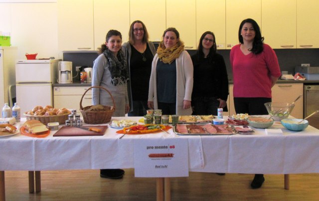 Das pro mente-Team verköstigte die Frauen. | Foto: Wohnen im Dialog Bad Ischl