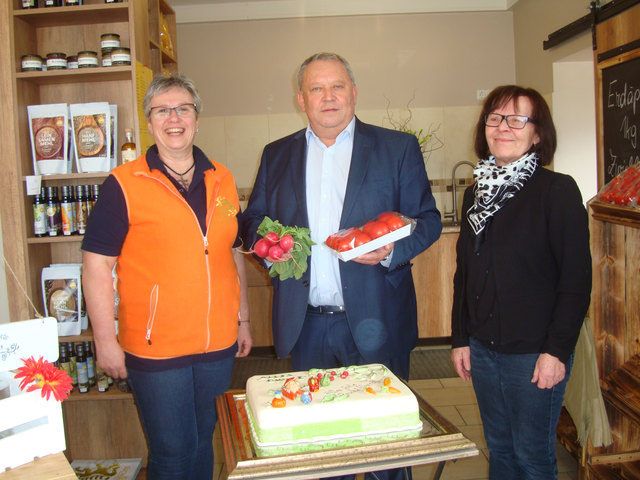 Rudi Treiber gratulierte zum Saisonstart.