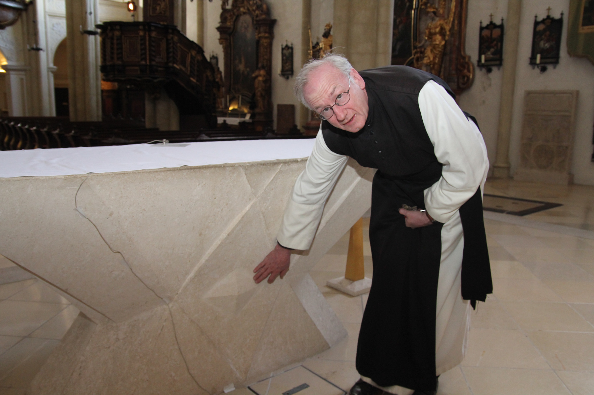 Daran glaubt die Kirche Wiener Neustadt