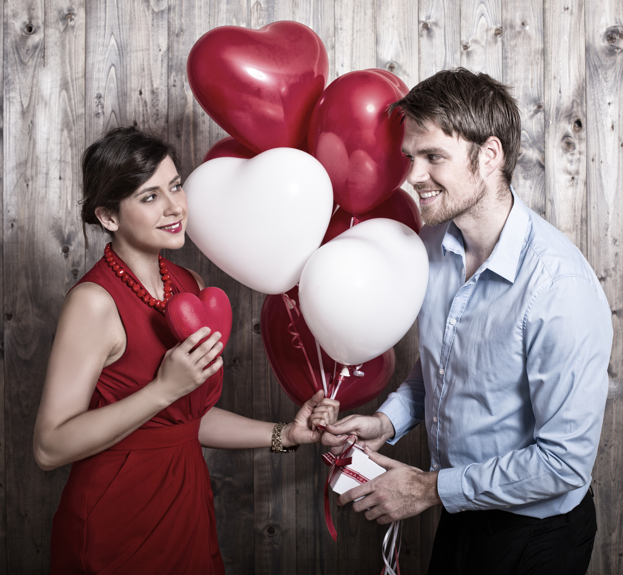 Partnersuche im Internet Fr die Psychotherapeutin Birgit Maurer, die in Wien und Graz eine Liebeskummerpraxis fhrt, Aber wie wirkt sich die Isolation auf das Online-Dating-Verhalten der steirischen Singles aus? Sozialdistanz: Steirer suchen Liebe im Internet | chad-manufacturing.com