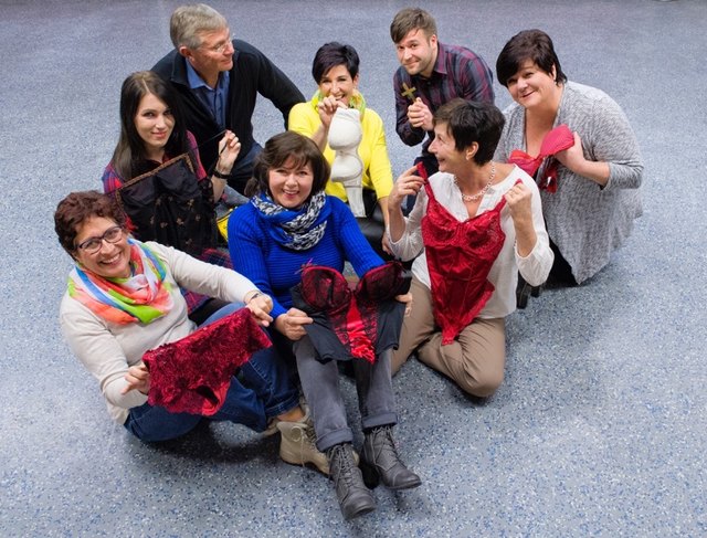 Das Stadttheater bringt die Komödie "Altweiberfrühliing" als erste Premiere des heurigen Jahres auf die Bühne.