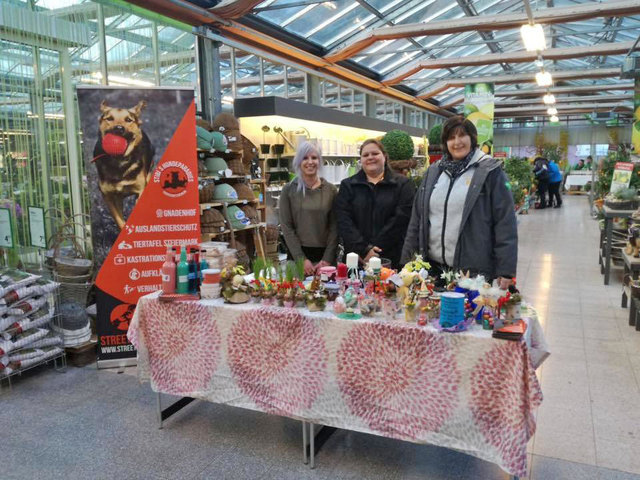 Vereinsmitglieder von "Stibi's Hundeparadies" veranstalten am 24. März einen Ostermarkt beim Vereinshauptsitz in St. Lorenzen. | Foto: Stibi