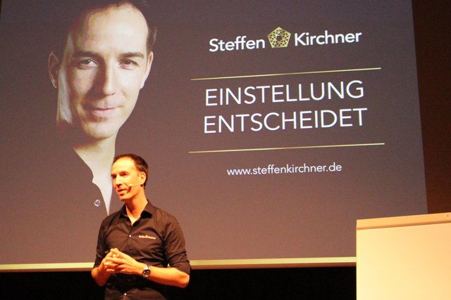 Motivator Steffen Kirchner sprach von seiner Zeit als erfolgreicher Volleyballtrainer.