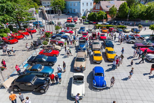 13. Oldtimertreffen Stadtplatz Leonding