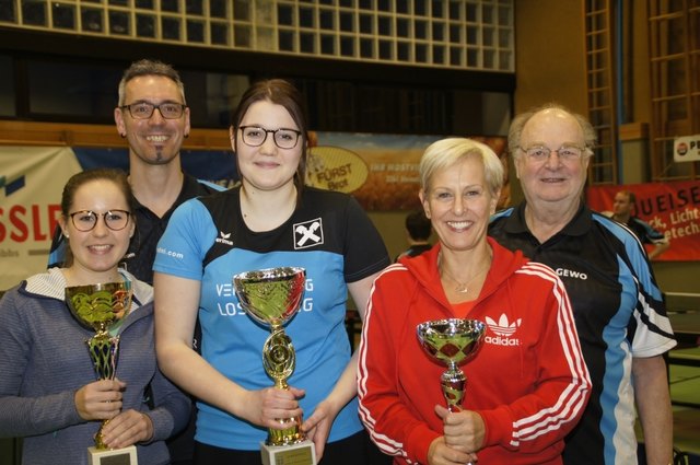 Scheibbser Hobbymeisterschaft: Magdalena Pumhösel, Thomas und Lisa Gamsjäger sowie Hermi Weinbrenner und Dieter Putz. | Foto: UTTV Scheibbs