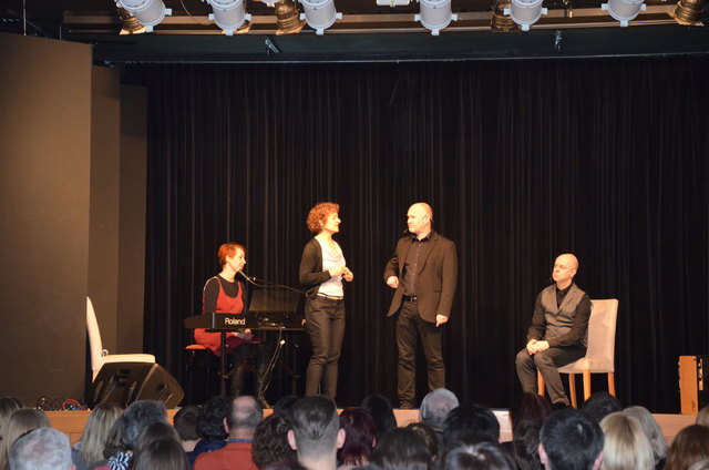 Katrin Weber, Susanne Pöchacker, Georg Schubert und Helmut Schuster während der Show.