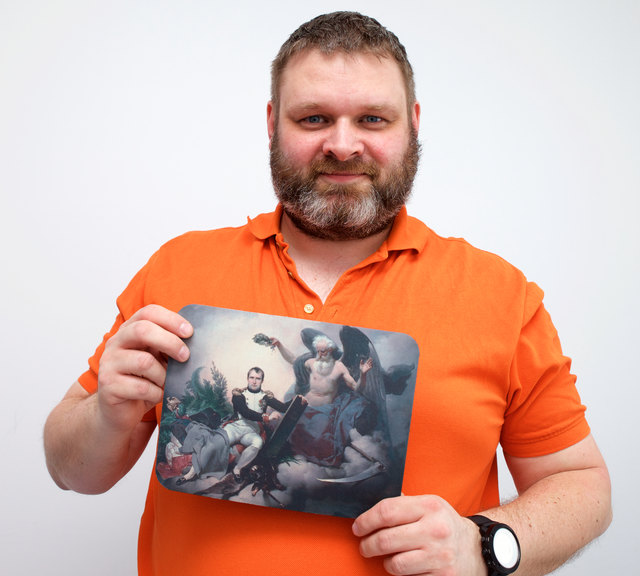 Das Mousepad ist bereits fertig, zeigt Dietmar Gerhartl.