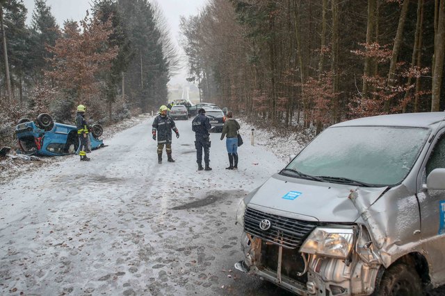 19.03.2018, Feldkirchen bei Mattighofen, AUT, VU mit eingeklemmter Person, im Bild die Unfallstelle, Pressefoto Scharinger © 2018, PhotoCredit D. Scharinger
