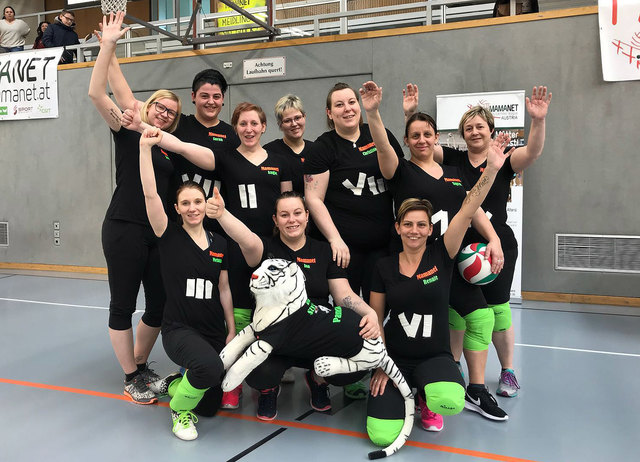 Das erfolgreiche Mamanet-Team aus Eibiswald bei ihrem ersten Cachibol-Turniersieg in Wien. | Foto: KK