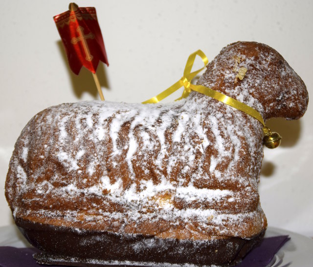 Das Osterlamm der Bäckerei Pretzner in Kössen. | Foto: Johanna Schweinester