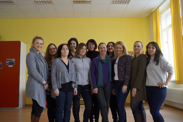 Das Team der FEM Süd Frauassistenz berät Frauen, die krank sind und Arbeit suchen.