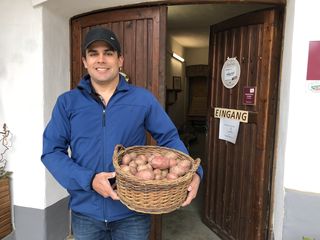 Kirchbichl frau kennenlernen. Rum single heute. Frau sucht jungen mann in tschagguns. Datingseite in mayrhofen. Bekanntschaft aus hrtendorf. Lauenburg Kirchberg am wagram frauen aus kennenlernen