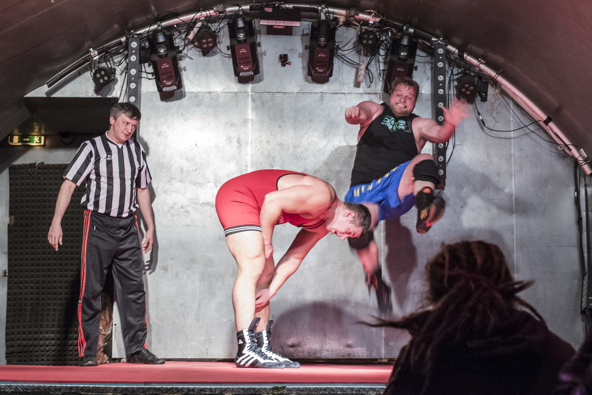 Underground Wrestling Im Weberknecht Wo Schmerz Verkauft Wird